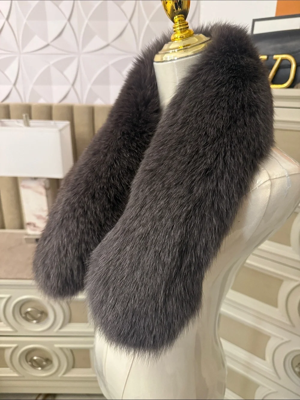 Saga fox fur thick pelts